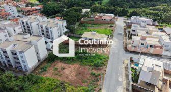 CI 472 - Últimos dois lotes à venda no bairro Retiro, local valorizado e em constante crescimento